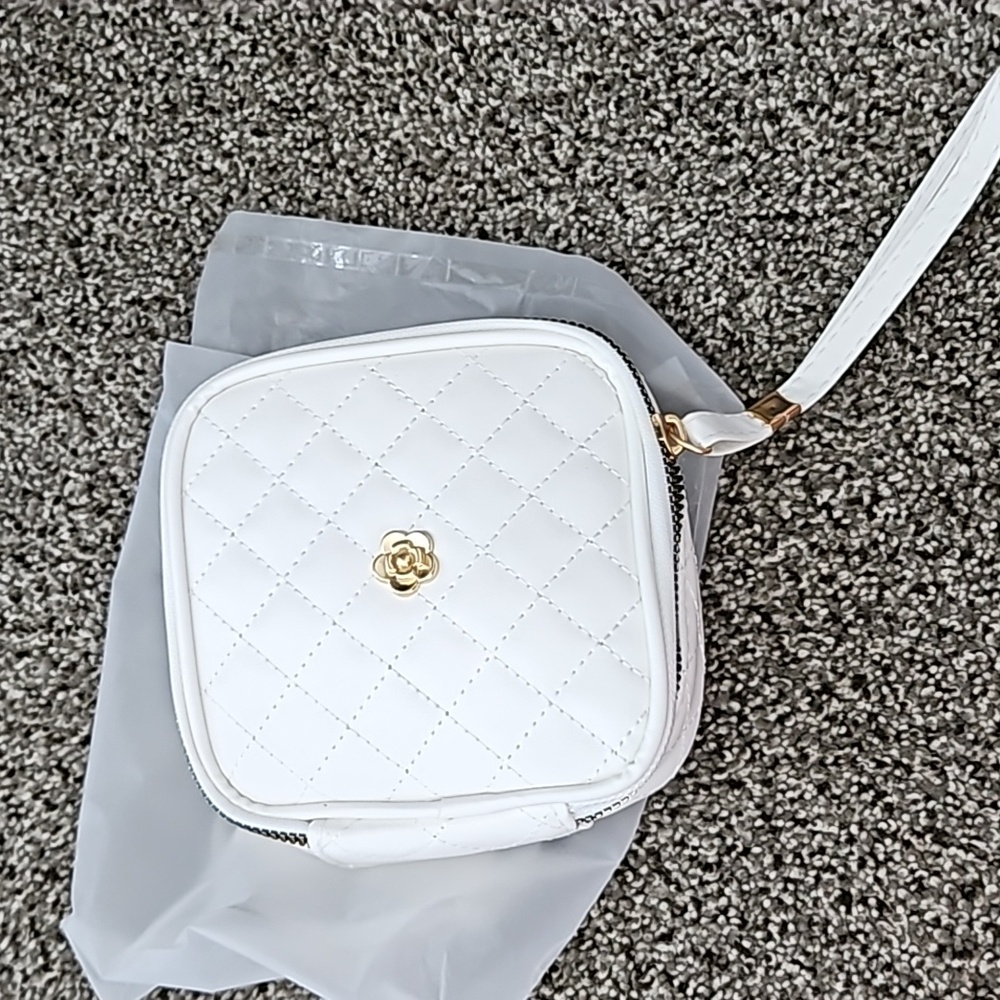 Quilted Camelia Pouch NEW